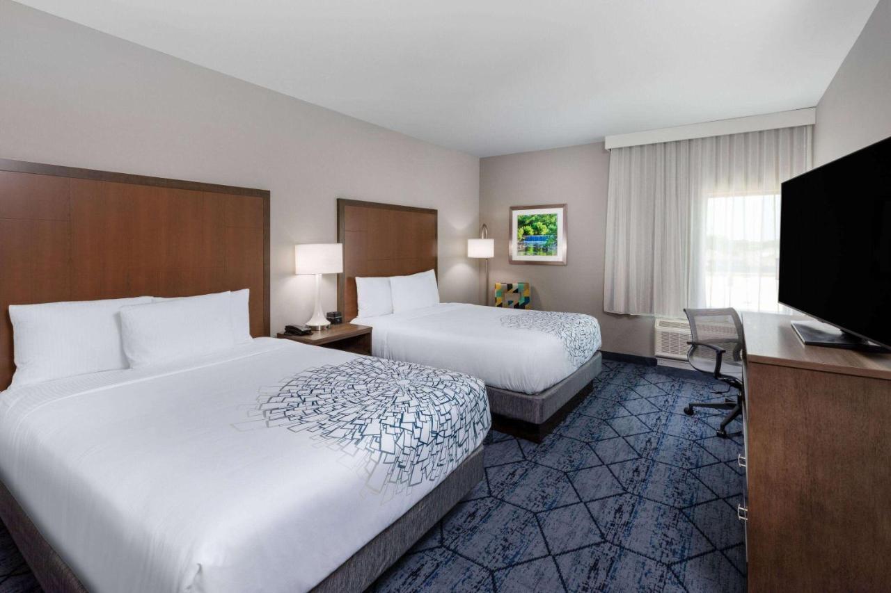 La Quinta Inn & Suites By Wyndham Round Rock Near Kalahari Экстерьер фото